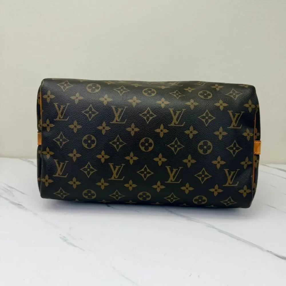 Louis Vuitton Women Pre-Loved Bag Very Good Condition